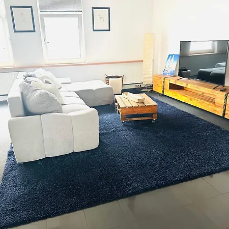 Loft Im Fabrikstil Mit 150 Qm Und 2 Eigenen Schlafzimmern Apartmán