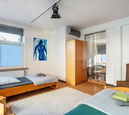 Loft Im Fabrikstil Mit 2 Eigenen Schlafzimmern Mit Wlan Und Parkplatz Lejlighed