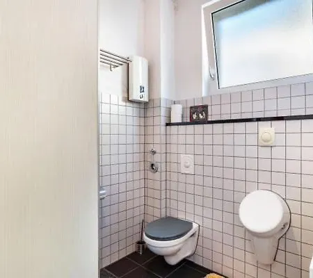 Loft Im Fabrikstil Mit 2 Eigenen Schlafzimmern Mit Wlan Und Parkplatz