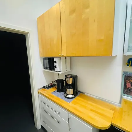 Loft Im Fabrikstil Mit 2 Eigenen Schlafzimmern Mit Wlan Und Parkplatz Apartamento