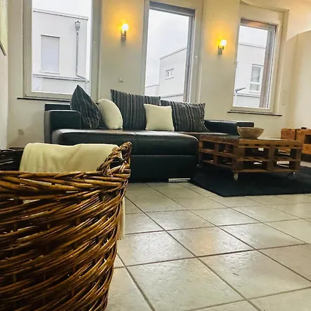 Loft Im Fabrikstil Mit 2 Eigenen Schlafzimmern Mit Wlan Und Parkplatz