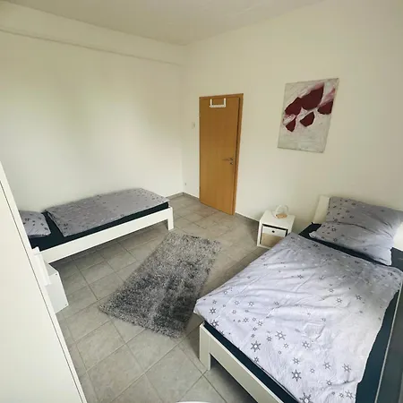 Loft Im Fabrikstil Mit 2 Eigenen Schlafzimmern Mit Wlan Und Parkplatz Groß-Umstadt