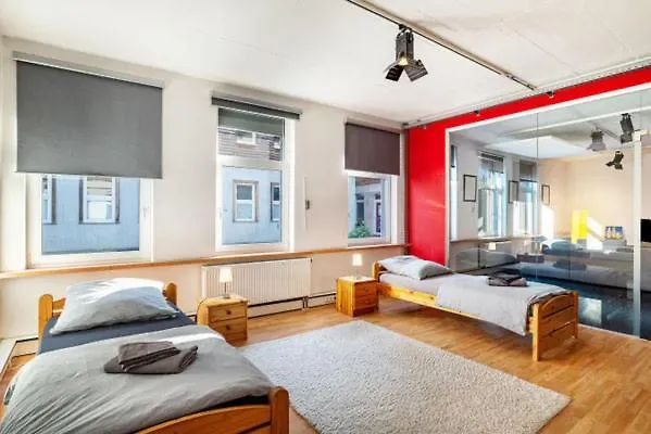 Loft Im Fabrikstil Mit 150 Qm Und 2 Eigenen Schlafzimmern Apartmán *