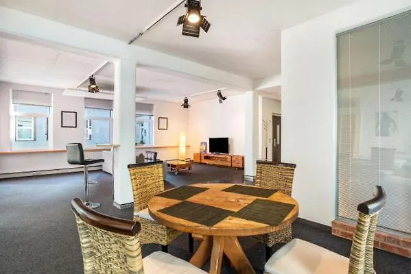 Apartmán Loft Im Fabrikstil Mit 150 Qm Und 2 Eigenen Schlafzimmern *